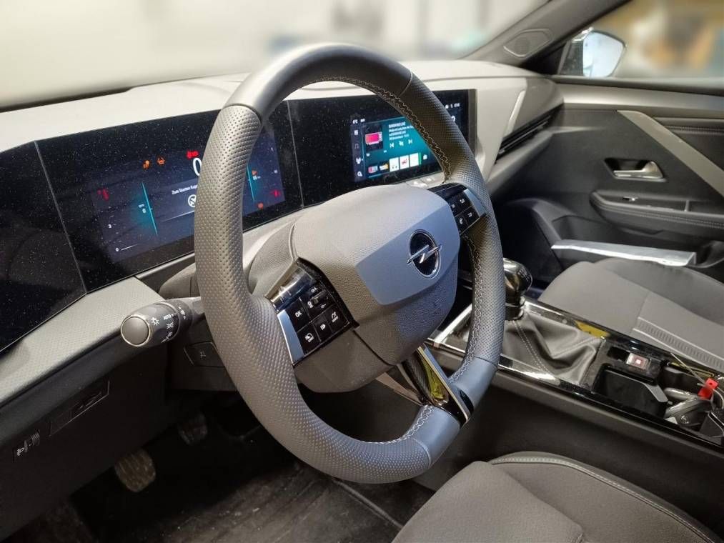 Fahrzeugabbildung Opel Astra L SportsTourer GS