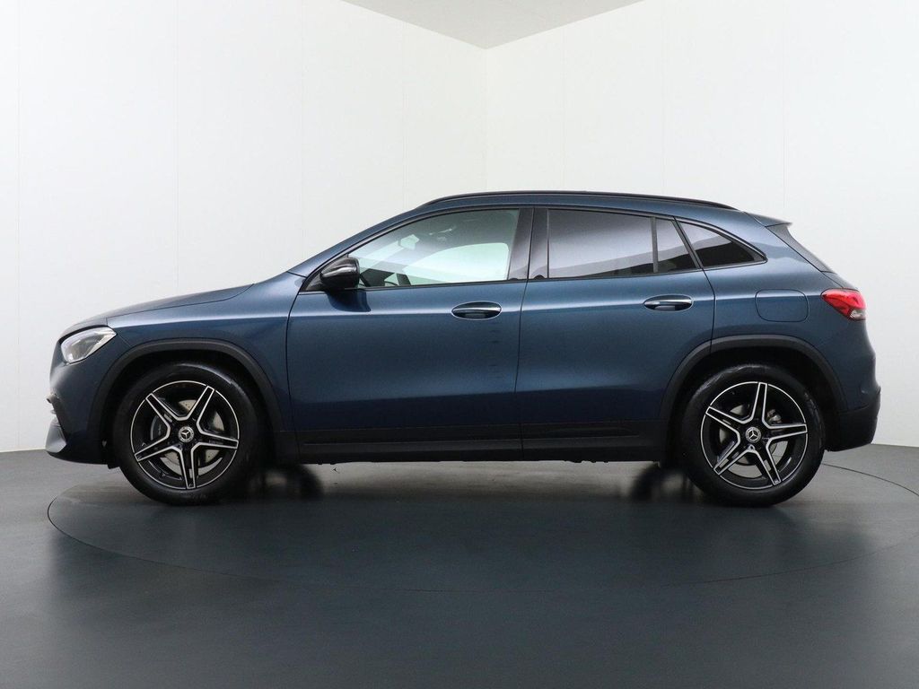 Mercedes-Benz GLA 200 AMG Business Solution | Panorama - Schie