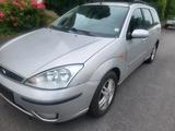 Ford Focus 1.6 Benzin Automatik - Ford Focus aus 2002: Kombi