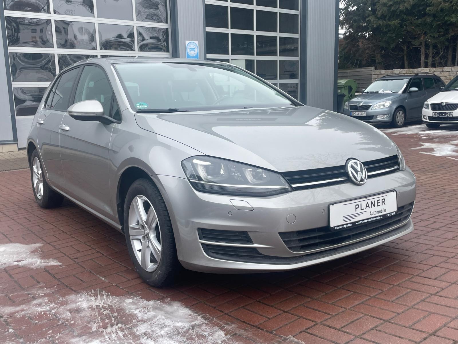 Volkswagen Golf VII Lim. Comfort. Sitzh. Standh. DSG Xenon