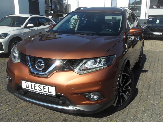 Nissan X-TRAIL 1.6 dCi 4x4 TEKNA LEDER 4xKAMERA PANO