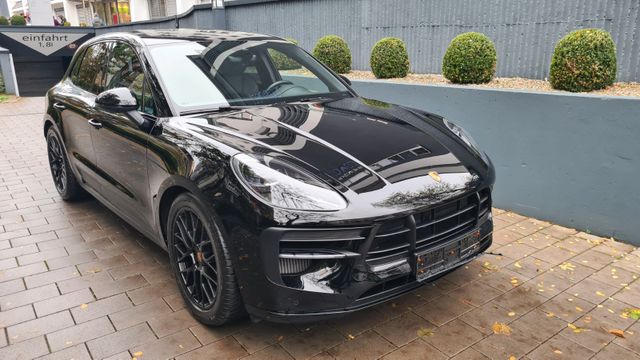 Porsche Macan GTS,PanoDach,Kamera,ALU20",Lenkradhzg,SiHz