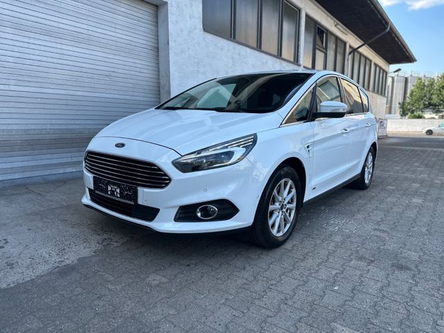 Ford S-MAX Titanium AWD Automatik Spurhalteassistent