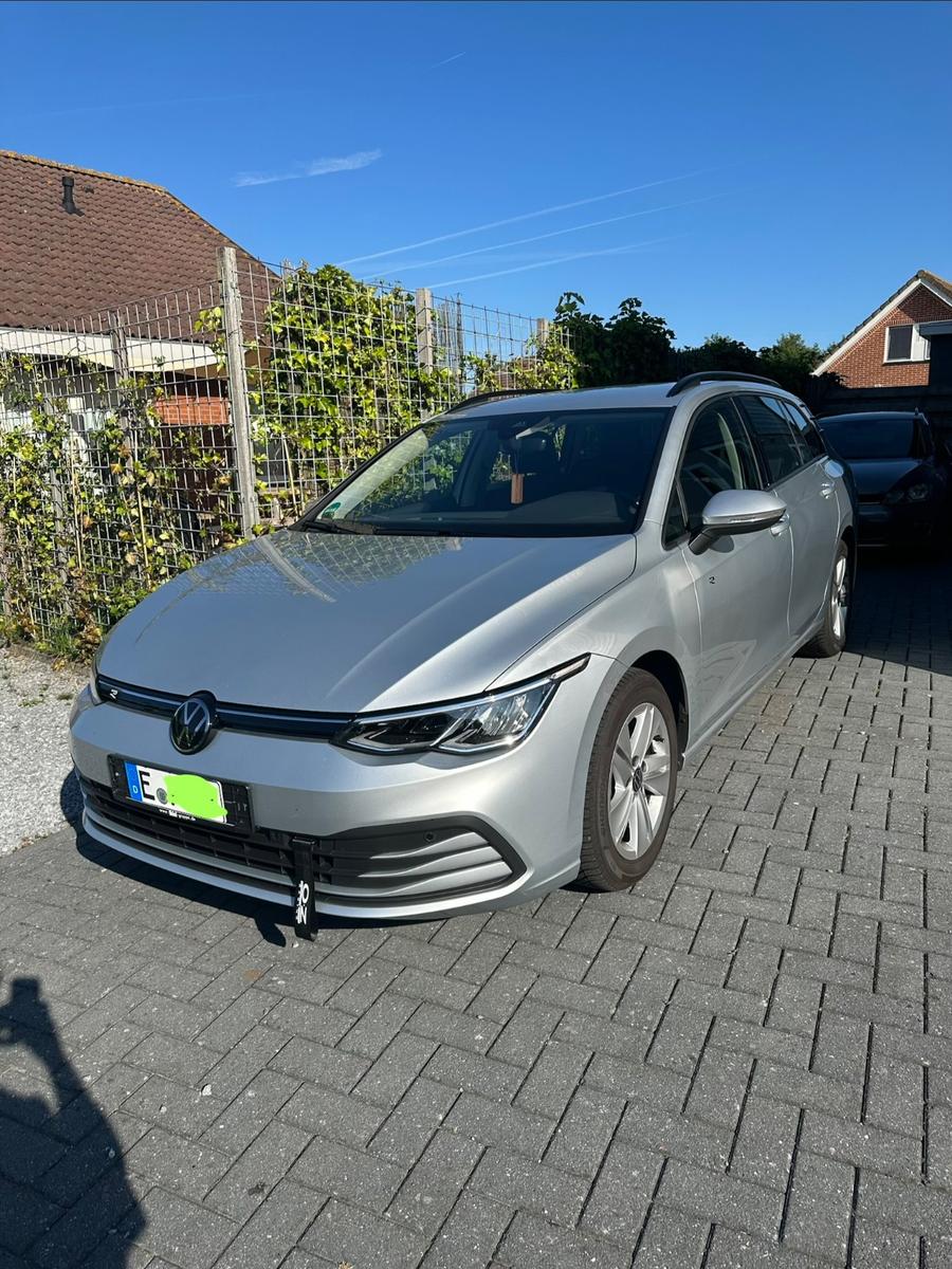 Volkswagen Golf 8 2.0 ACC Standhzg Sitzhzg hinten CarPla, миниатюра 2