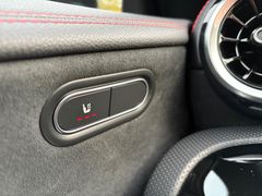 Fahrzeugabbildung Mercedes-Benz CLA 220d Shooting Brake AMG-Line Night Navi Pano