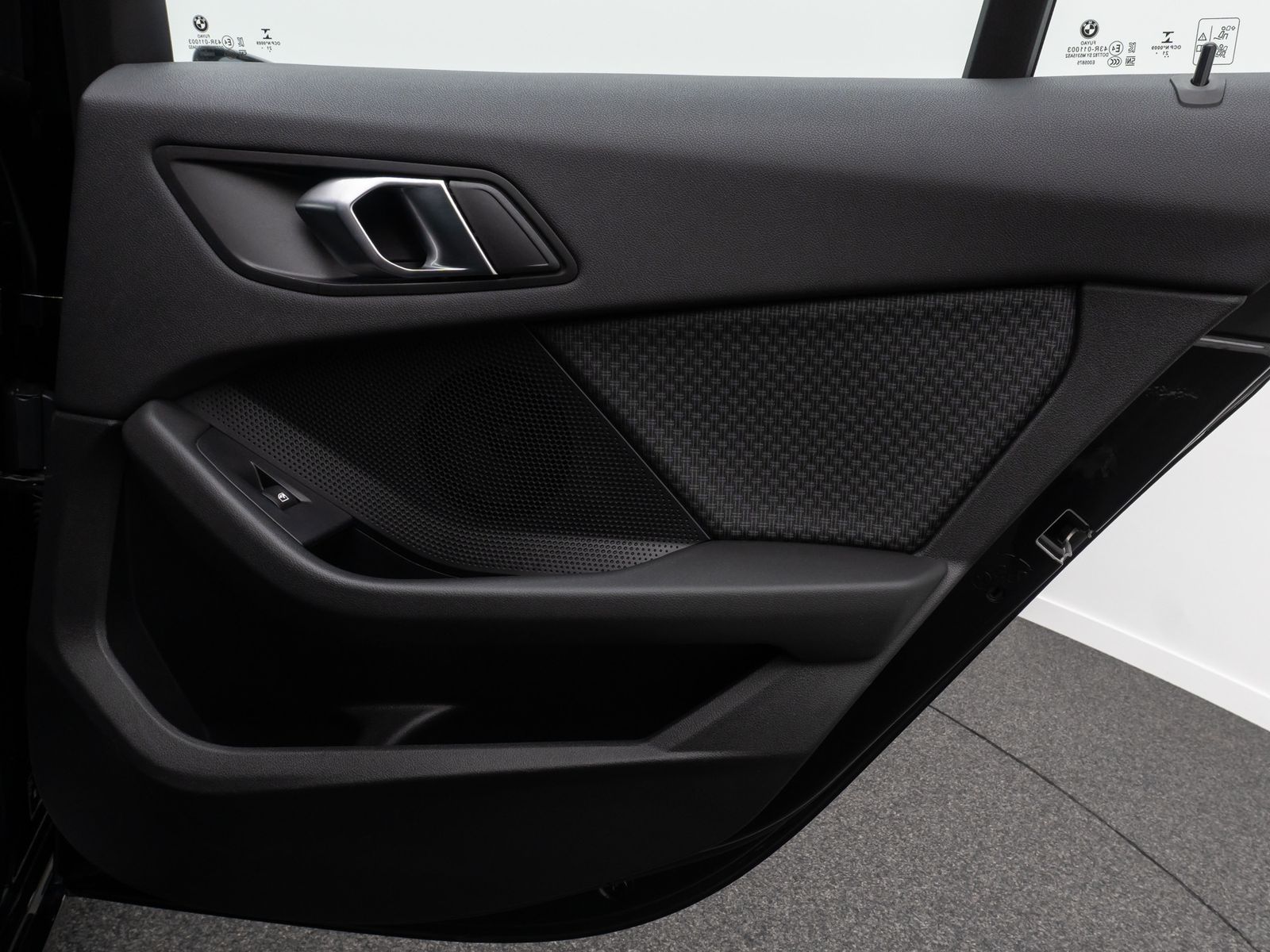 Fahrzeugabbildung BMW 118i GeschwindigReg LED PDC CockpitPro DAB WLAN