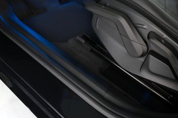 BMW 218d Active Tourer Widscreen RFK AHK 1.Hand
