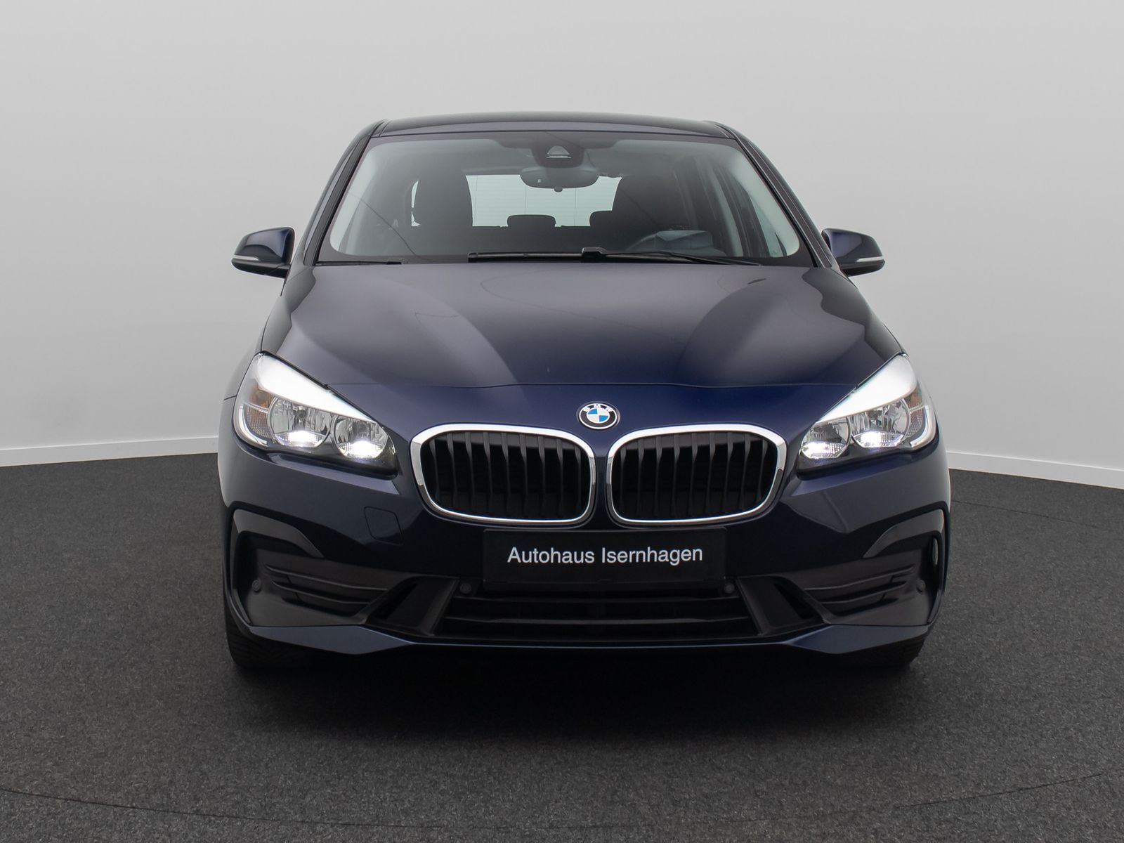 Fahrzeugabbildung BMW 225 Active Tourer iPerf ACC Kamera HUD DAB 18"