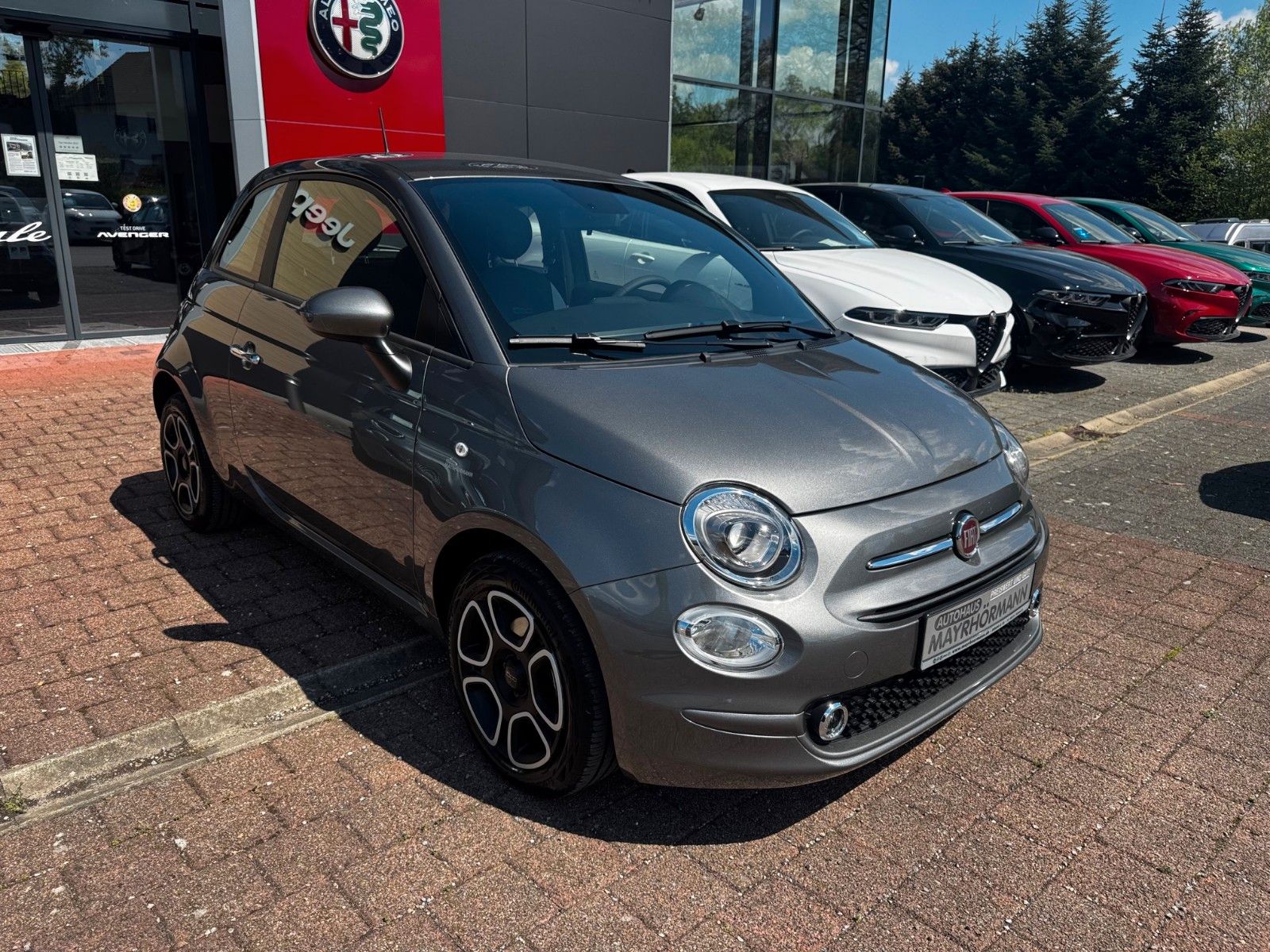 Fahrzeugabbildung Fiat 500 1.0 GSE Hybrid CLUB 70PS