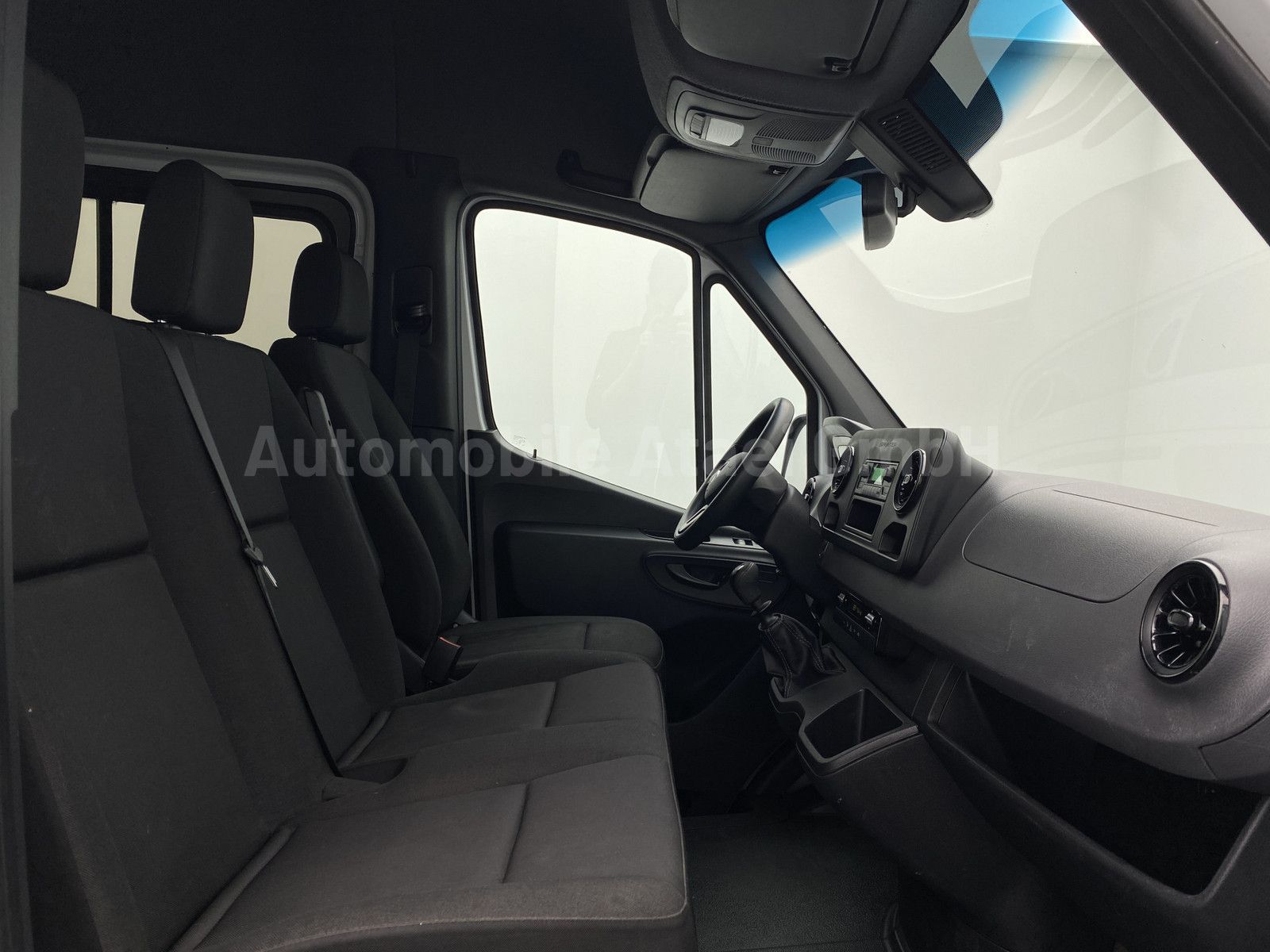 Fahrzeugabbildung Mercedes-Benz Sprinter 317 *MIXTO MAXI* 6-SITZE (9542)