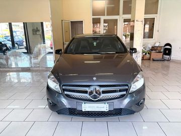 Mercedes A 180 - 11