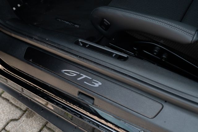 Porsche 992 GT3 Touring Paket/ SCHALEN/ LIFT/ MATRIX LED
