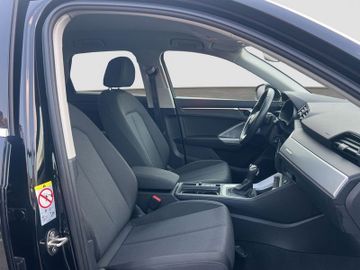 Audi Q3 - 11