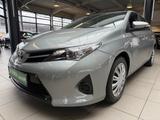 Toyota Auris Cool 1.3 Wenig Km. - Toyota Auris in Duisburg