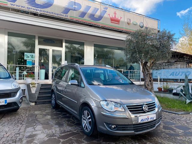 Volkswagen Touran 1.6 Conceptline Bifuel G AUTOM