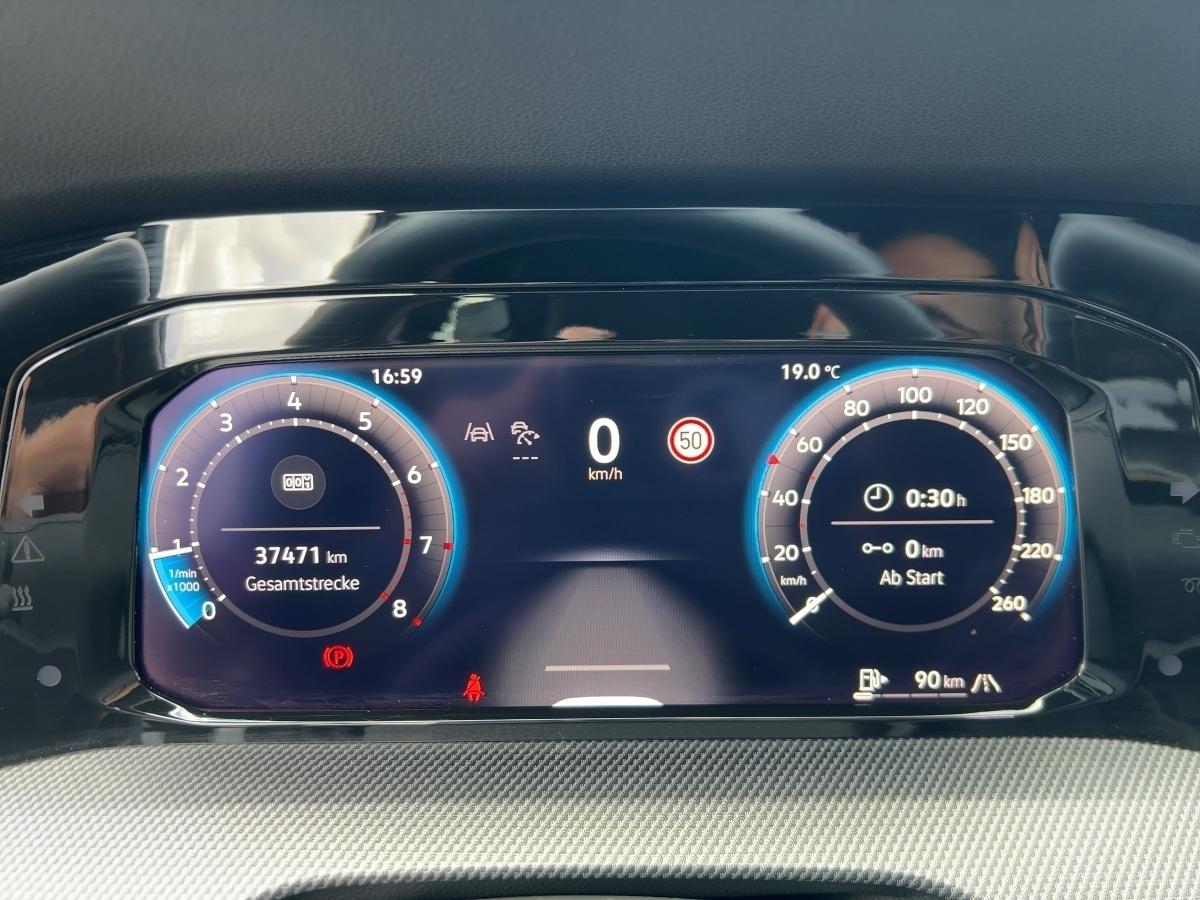 Volkswagen Golf Variant 1.5 TSI R-Line Apple CarPlay SHZ PD, миниатюра 18