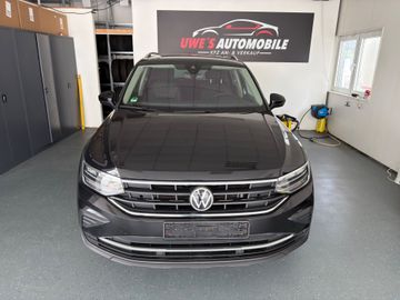 Volkswagen Tiguan - 4