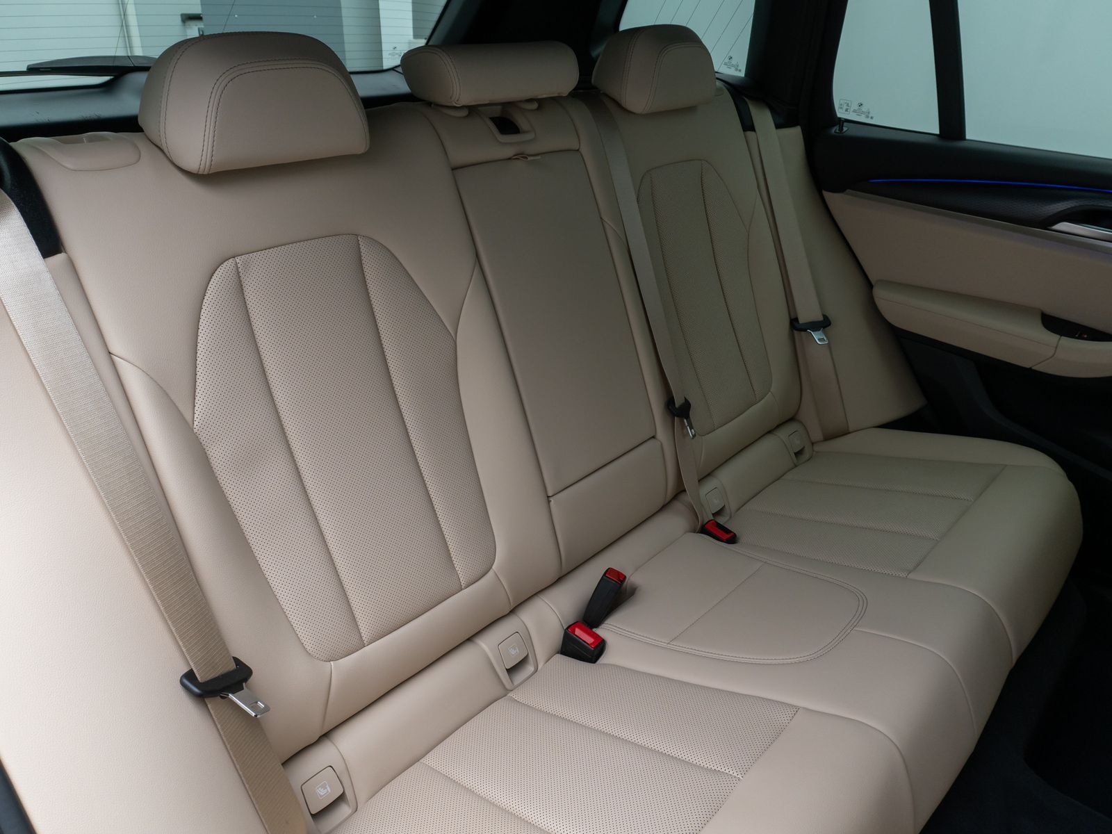 Fahrzeugabbildung BMW X3 xD20i M Sport HiFi Kamera DAB LED 19Zoll
