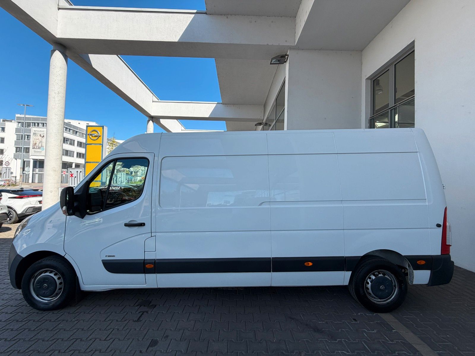 Fahrzeugabbildung Opel Movano B Kasten L3H2 3,5t 136PS Diesel!
