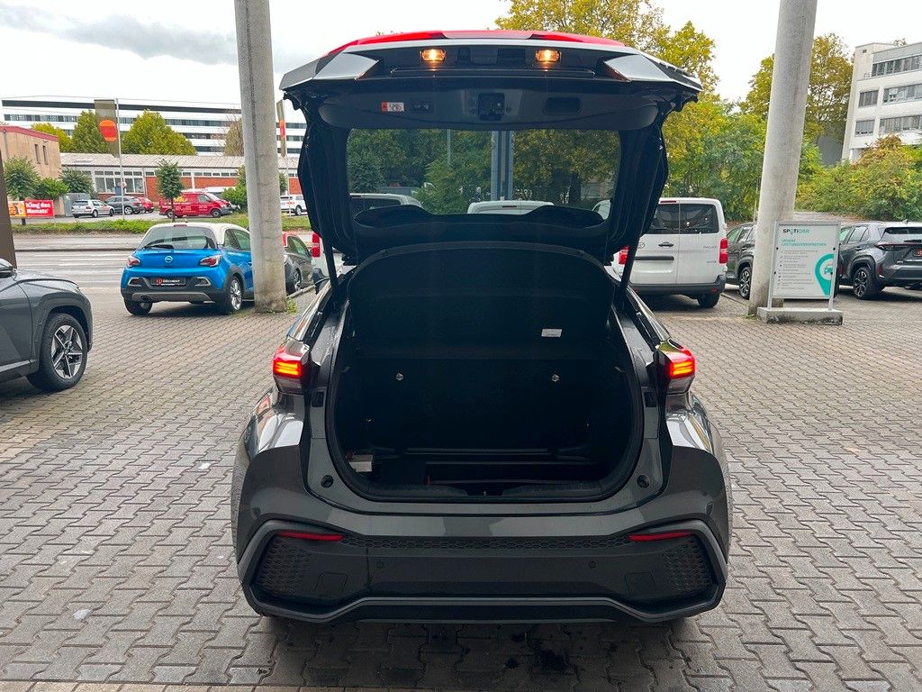 Fahrzeugabbildung Toyota C-HR Hybrid 2.0 Teamplayer Technikpaket