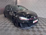 Volkswagen Golf VII Lim.*GTI*TEMPO-SP.SITZE-TOUCH-KLIMA-SHZ - Volkswagen Golf: Schwarz