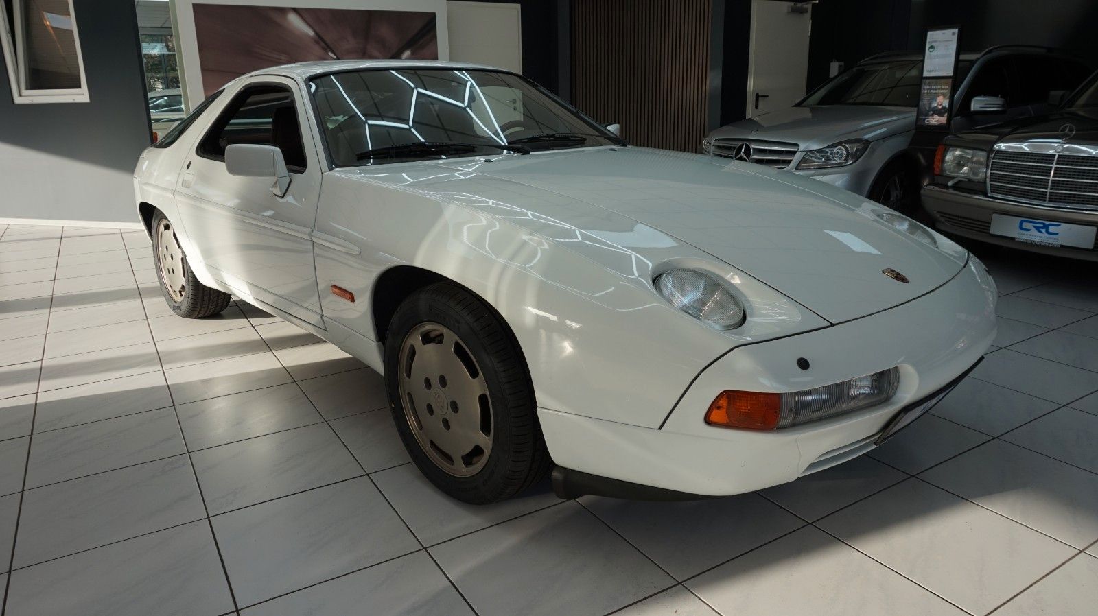 Fahrzeugabbildung Porsche 928 S4 Zahnriemen neu ex Brun Racing Schweiz