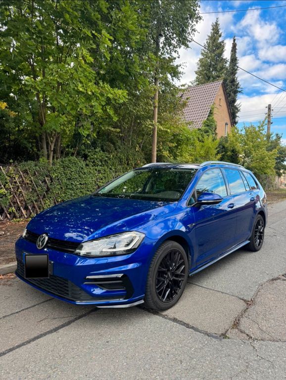Image of Volkswagen Golf