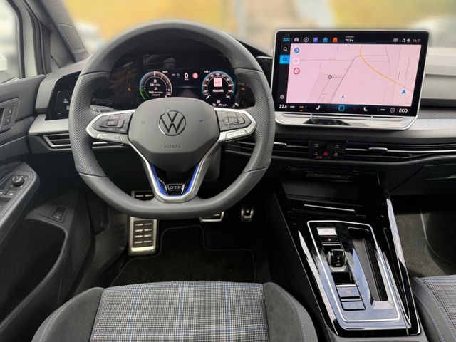 Golf 8 VIII GTE 1,5 l eHybrid AHK-el. klappb. Na