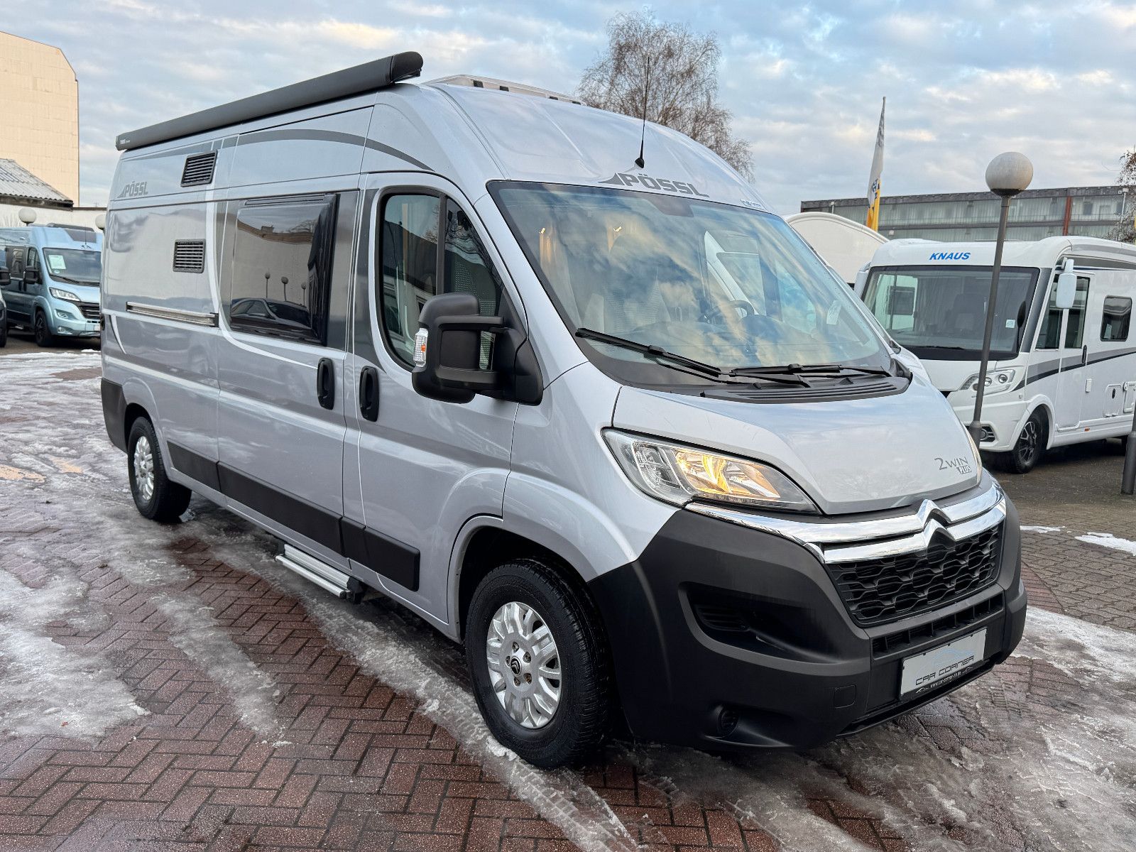 Fahrzeugabbildung Pössl 600 2WIN R PLUS CITROEN RAUMBAD VOLL SCHECKHEFT