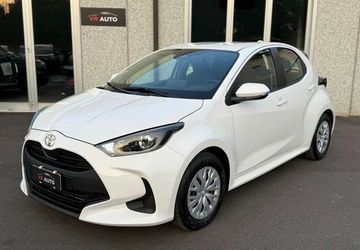Toyota Yaris - 1