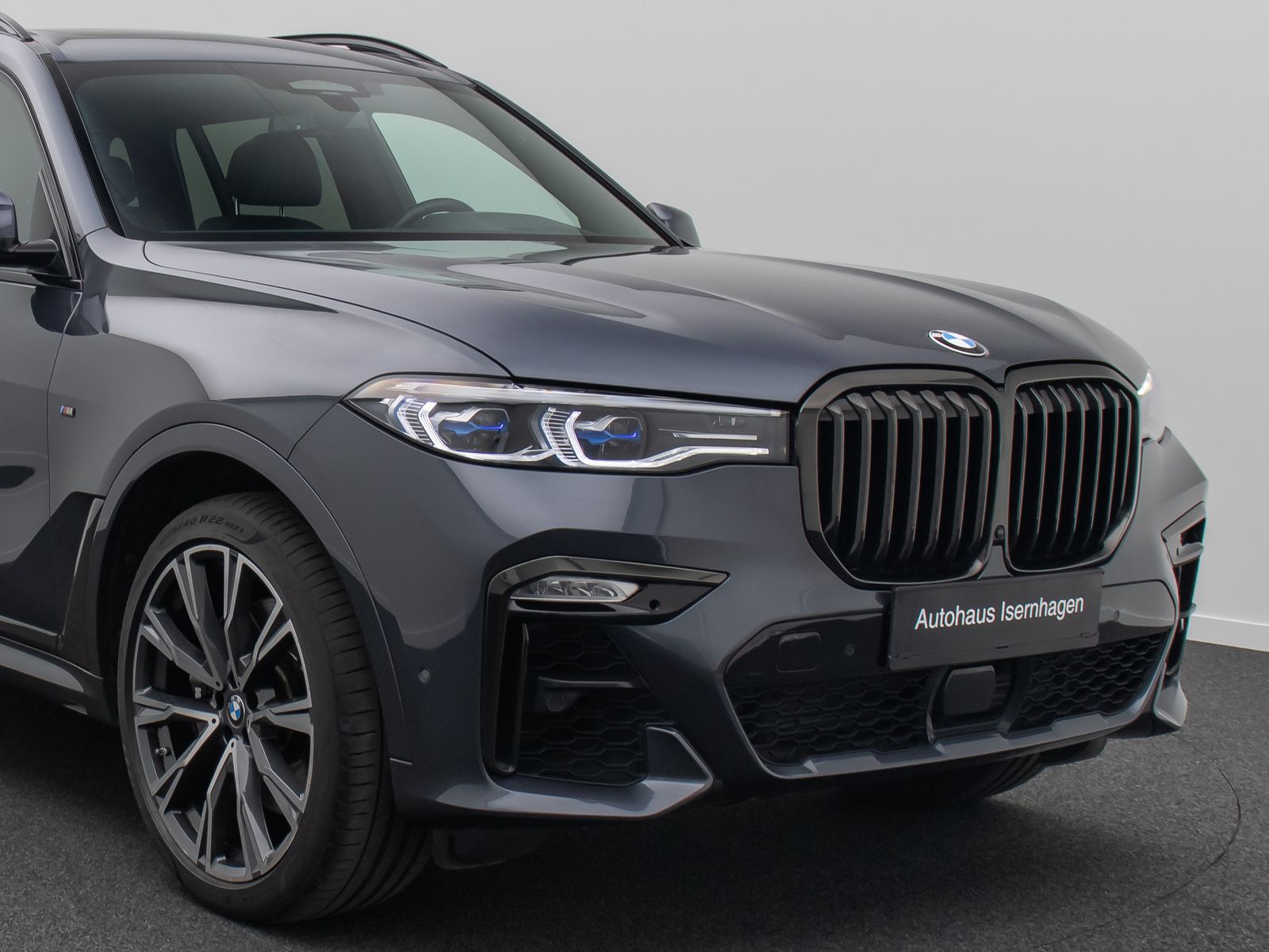 Fahrzeugabbildung BMW X7 M50i 360°SoftClose SkyLounge Massage 22" Voll