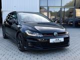Volkswagen Golf VII Lim. GTI 230PS/ACC/LED/DynAudio - Volkswagen Golf: Schwarz, Vi GTI