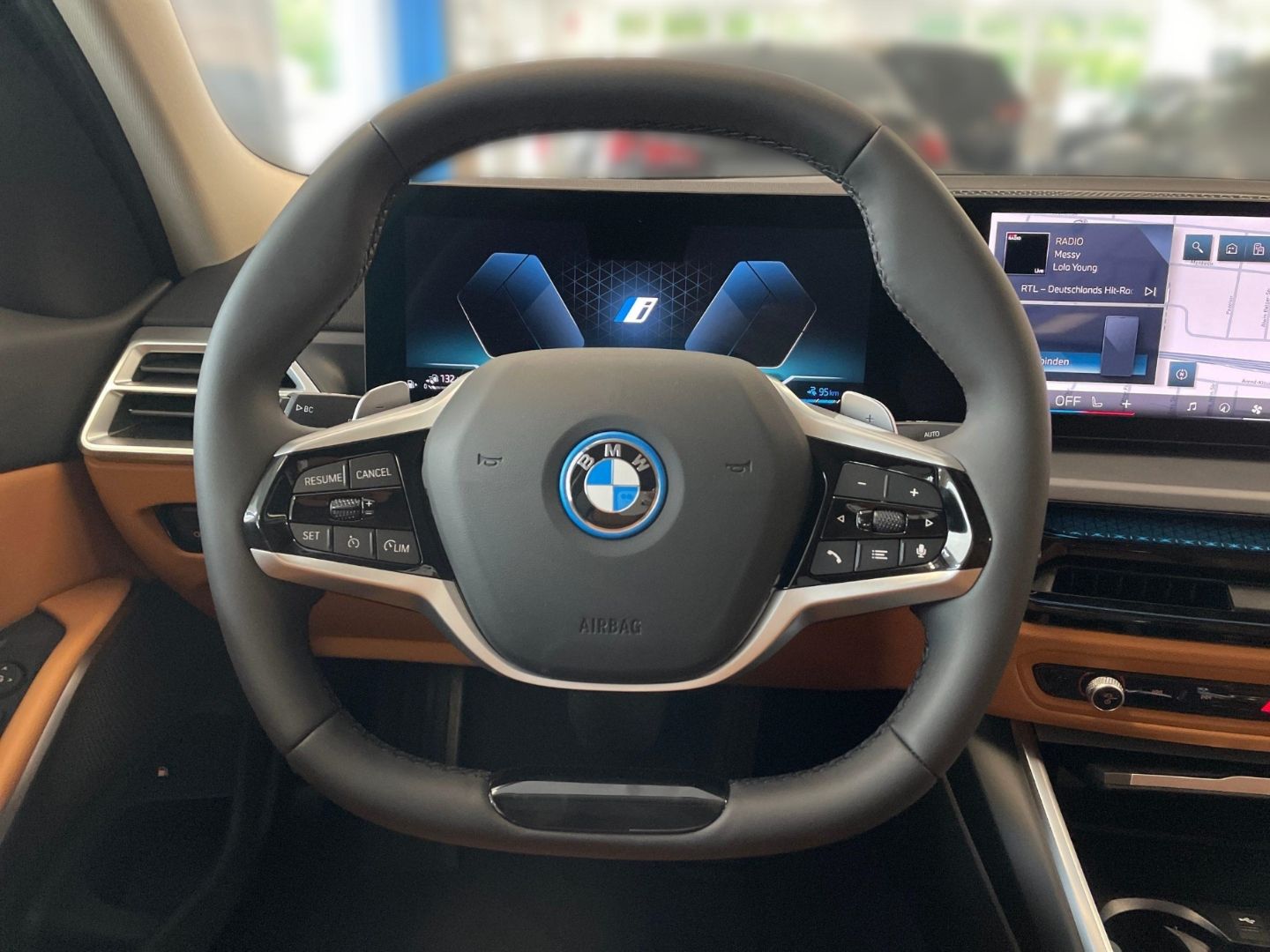 BMW 330 - Bild 10