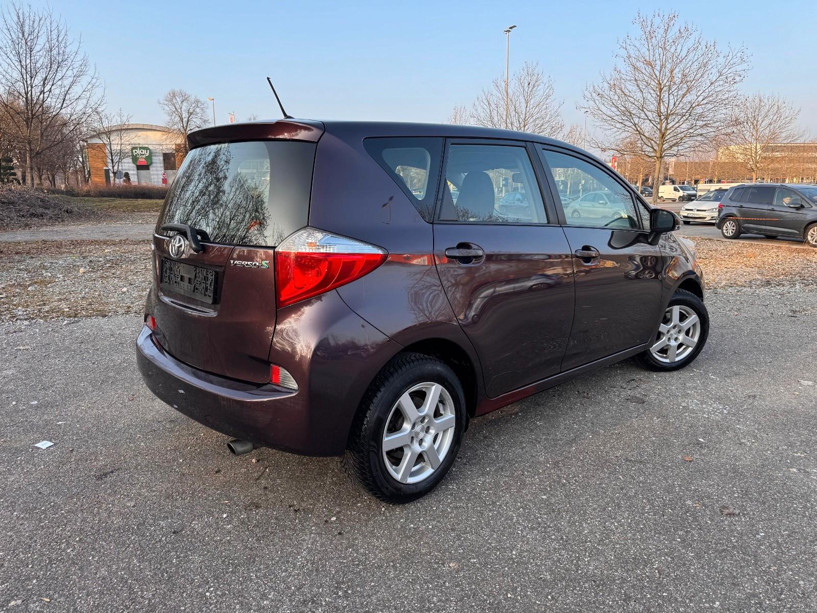 Toyota Verso-S / TÜV bis 02.2027 Bitte lesen!