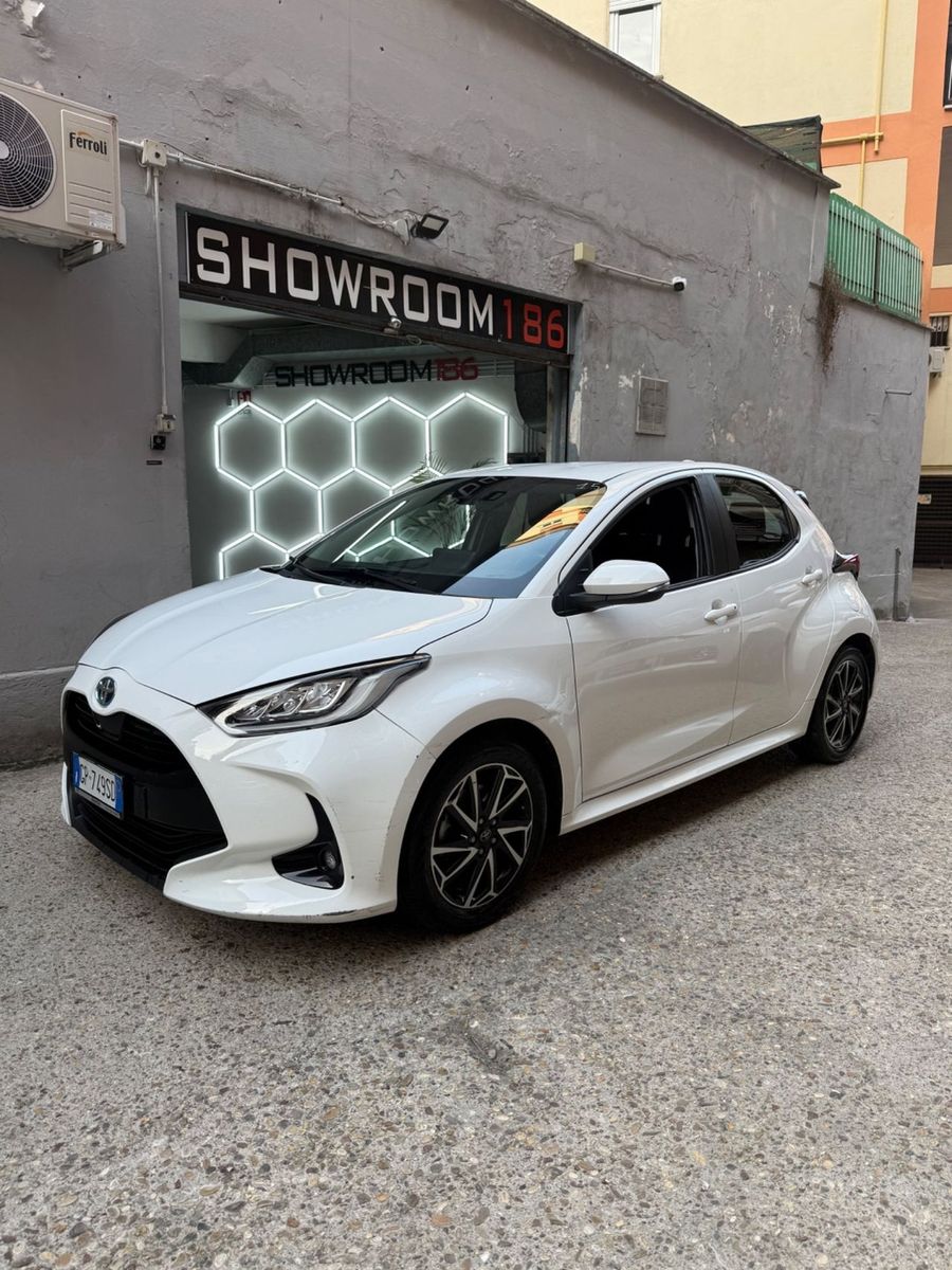 Toyota Yaris 1.5 Hybrid 5 porte Trend imagem 2