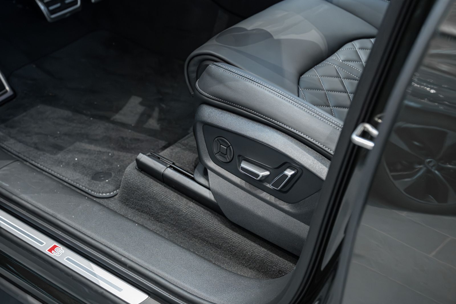Audi SQ7 - Bild 21