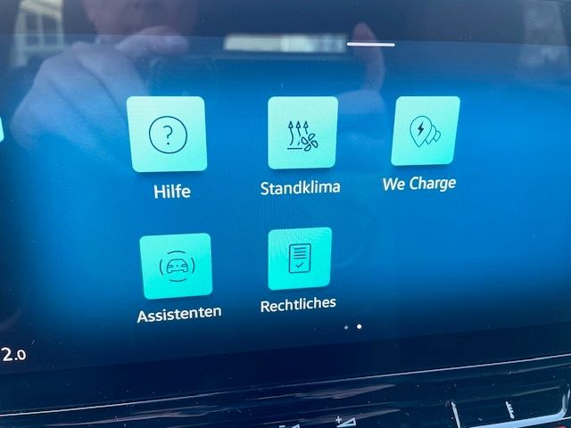 ID.4 Pure Navi LED Apple CarPlay Android Auto Kl