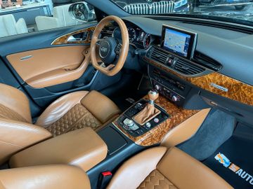 Audi RS6 quattro performance *PANO*KAM*PDC*TOUCH*