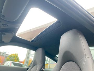 Bild 12 Porsche 997 911 Carrera Coupe*NAV*SD*SHZ*1HD*SAMMLERFAHZEUG