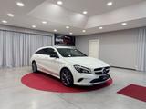 Mercedes-Benz Mercedes-benz CLA 200 d S.W. 4Matic Automatic Sp - Mercedes CLA 200 mit Halbautomatikschaltung