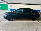 Toyota Corolla - Toyota Corolla: Toyot