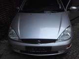 Ford Focus 1,6 Ghia  Autom.,HU.u.AU.7.26, Klimanlage - Ford Focus aus 2001: 1.6
