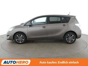 Toyota Verso - 3