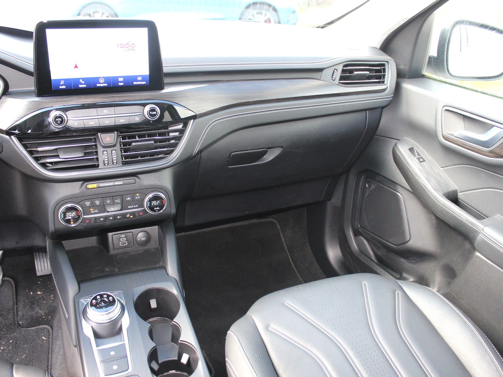 Fahrzeugabbildung Ford Kuga Plug-In Hybrid Vignale 2,5 Duratec