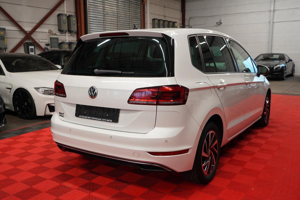 Volkswagen Golf Sportsvan