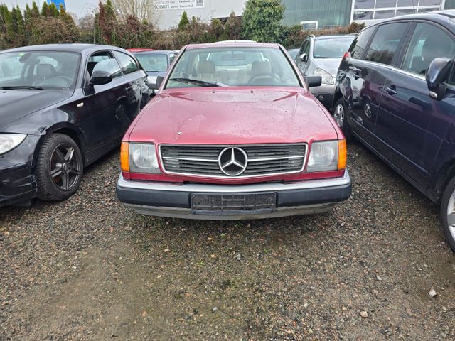 Mercedes-Benz 300 E W124 Coupe Sportwagen/Automatik/