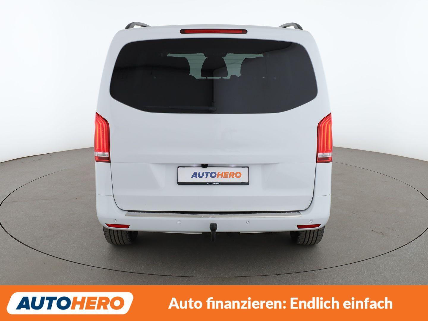 Mercedes-Benz Vito Tourer 124 CDI Pro 4x4 kompakt Aut.*NAVI*
