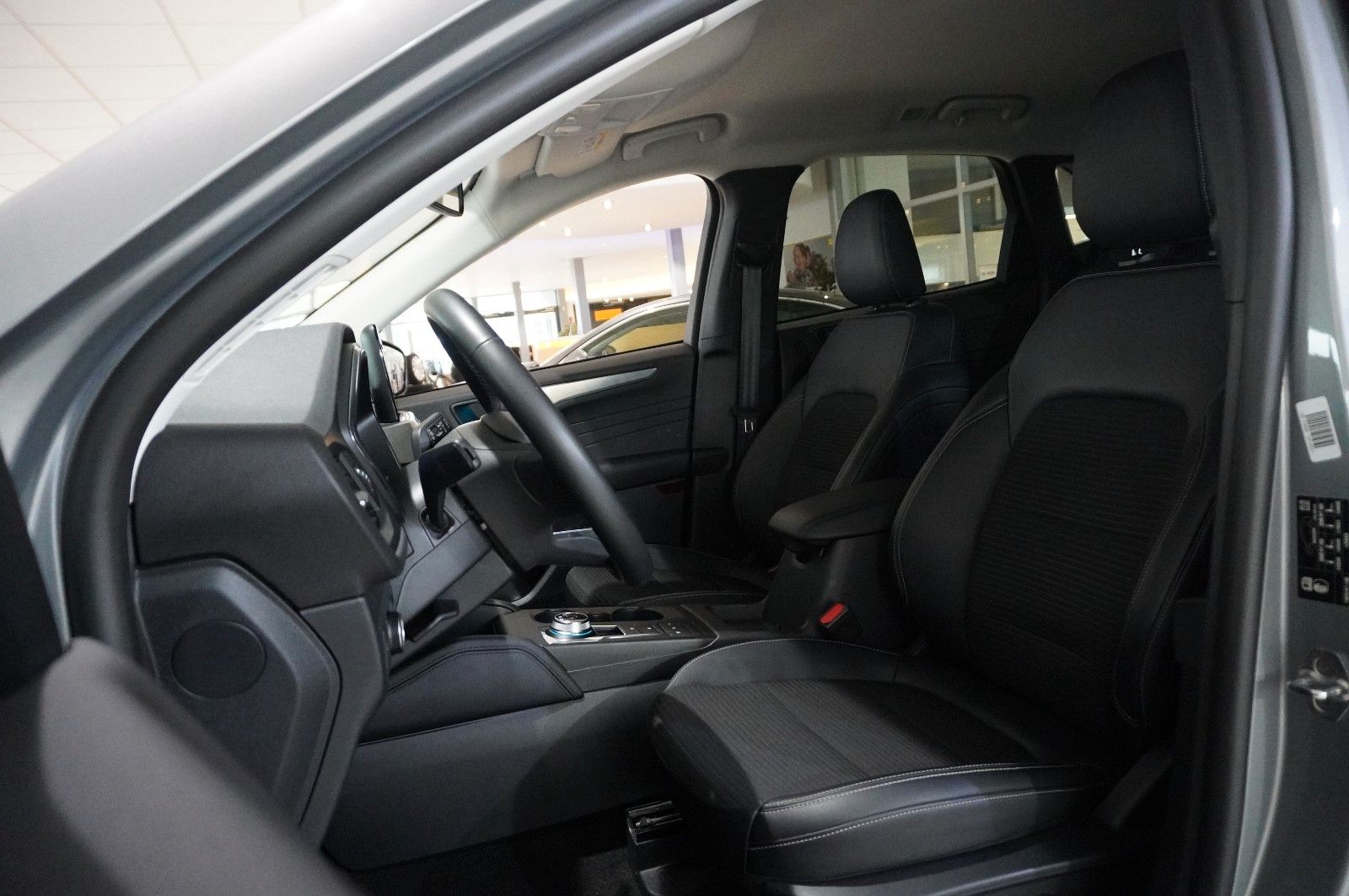 Fahrzeugabbildung Ford Kuga 2.5 HYBRID TITANIUM X 4X4 NAVI/LED/KAMERA