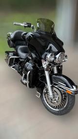Harley-Davidson Electra Glide Ultra Limited FLHTK (Bj. 2010) - Offers matching your search criteria