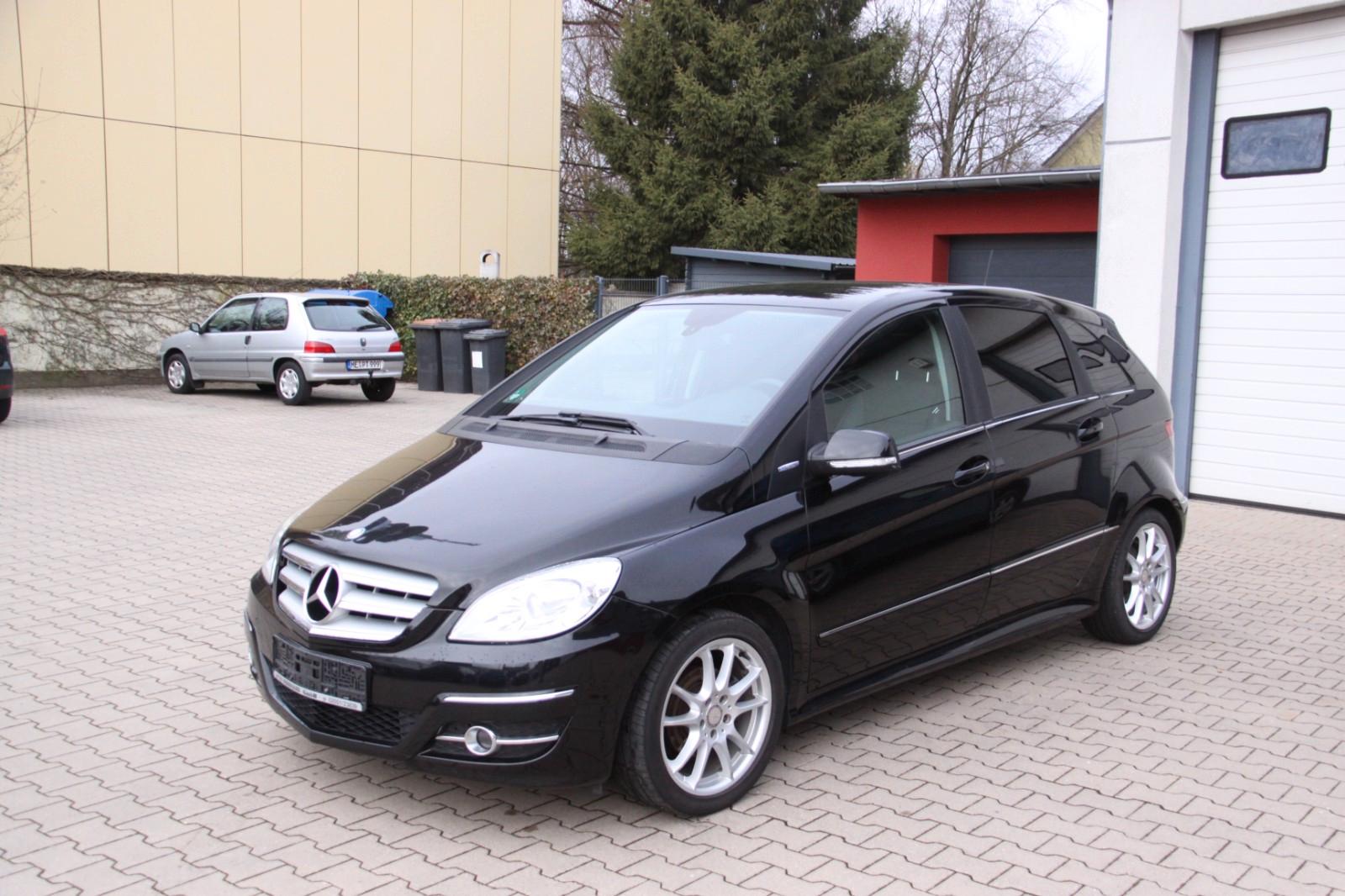 Mercedes-Benz B 180 <Klima / Teilleder / Sitzheizung>